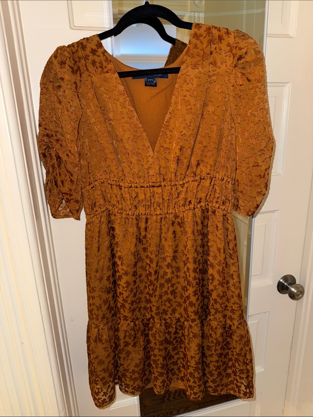 French Connection Rust Textured V-Neck Tiered Mini Dress
